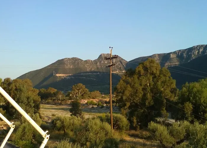 Bed & Breakfast Rocks Leonídion