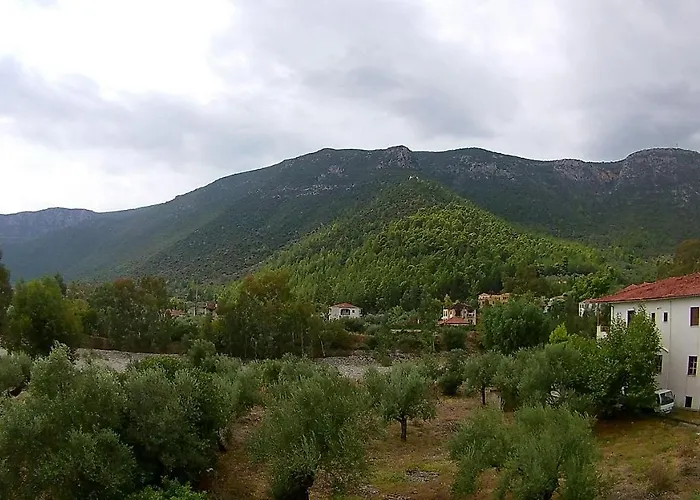 Bed & Breakfast Rocks Leonídion