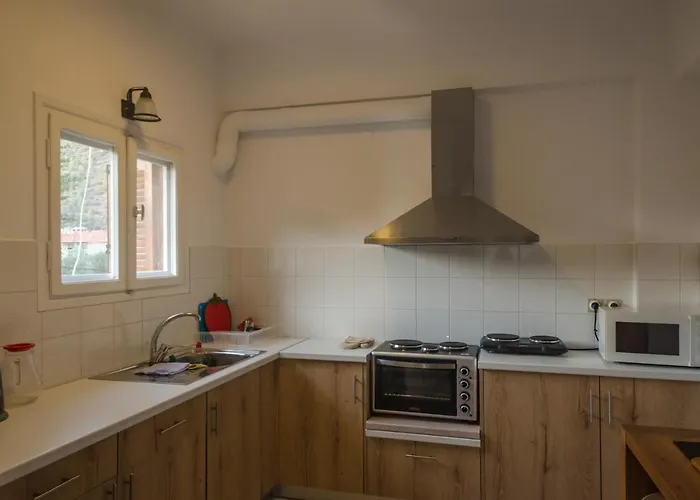 Rocks Bed & Breakfast 3*