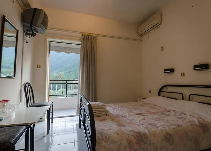 Rocks Bed & Breakfast 3*